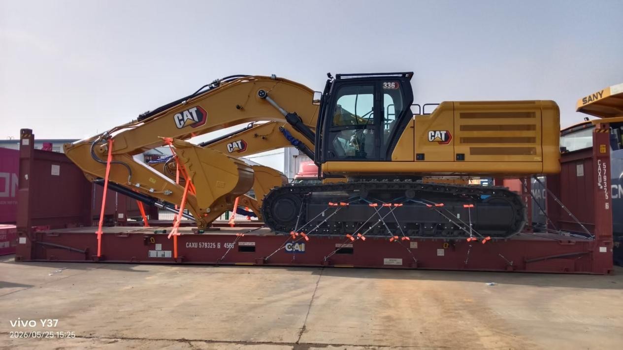 Envío de la excavadora CAT 336 al puerto de Callao, Perú, impulsando proyectos de gran envergadura en Sudamérica